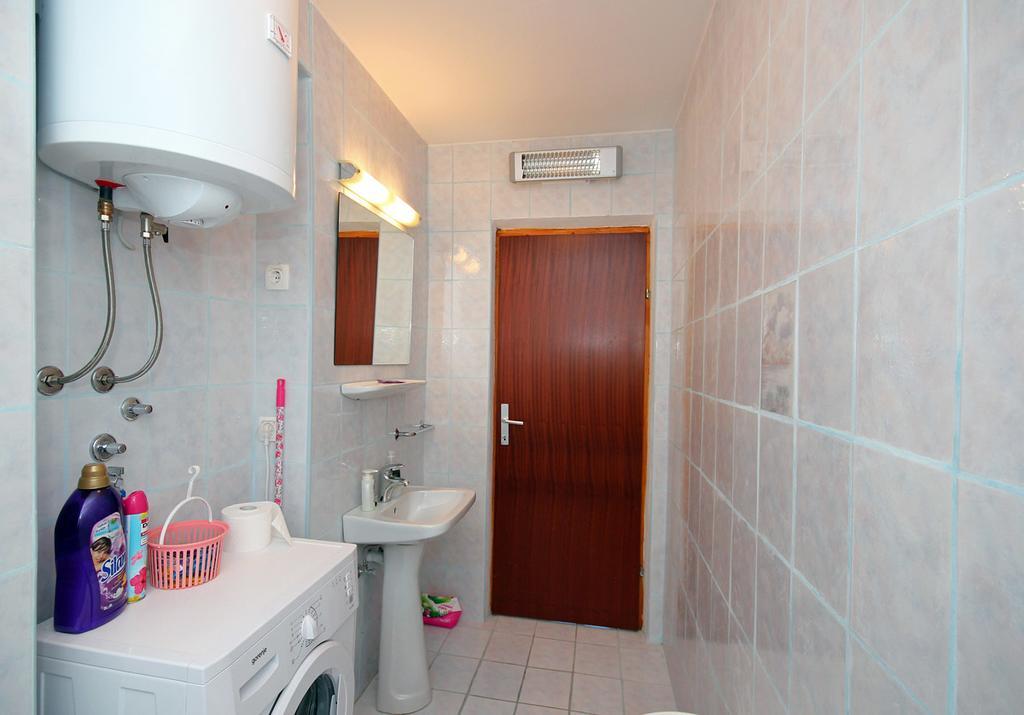 Apartments Near Old Town Dubrovnik Room photo